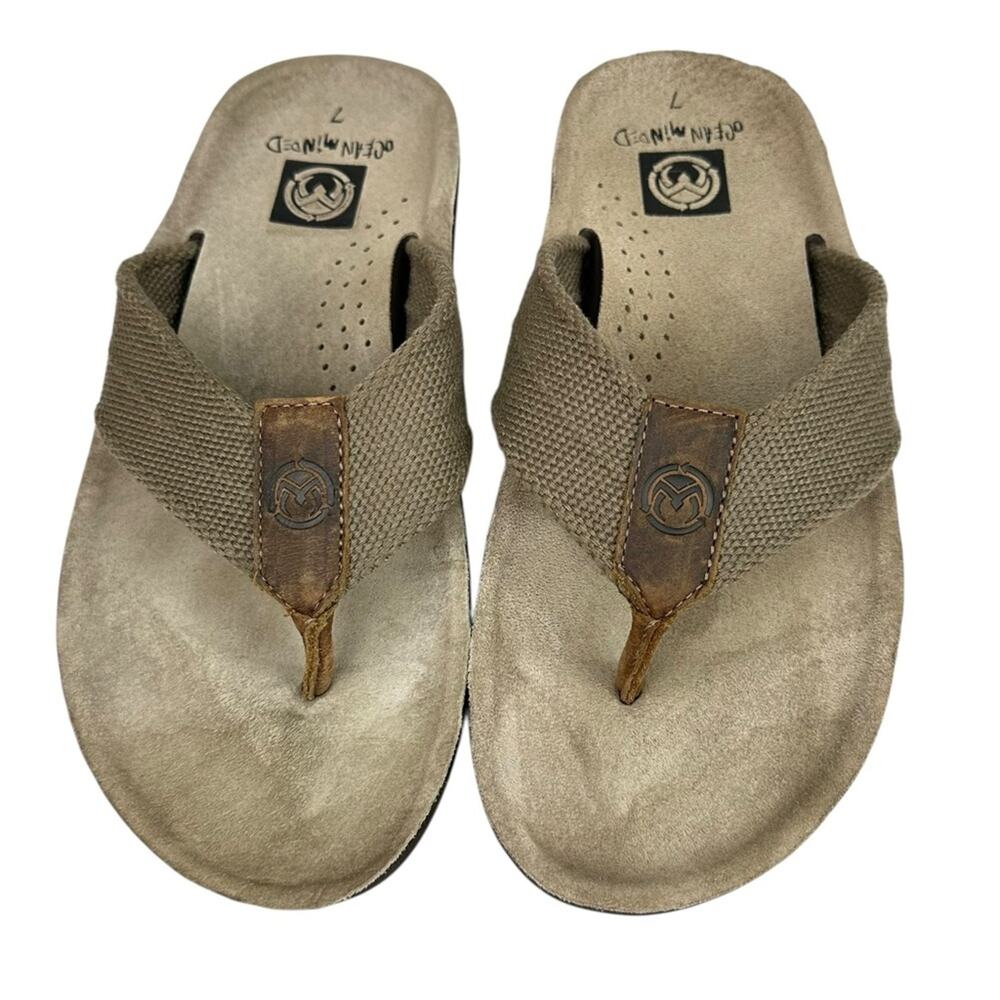 Ocean Minded Brown Leather Textile Flip Flops Thongs Sandals Men's Size 7